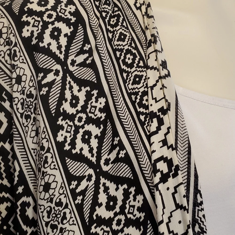 (SOLD) Lane Bryant Kimono Cover Up - Picture 3 of 8